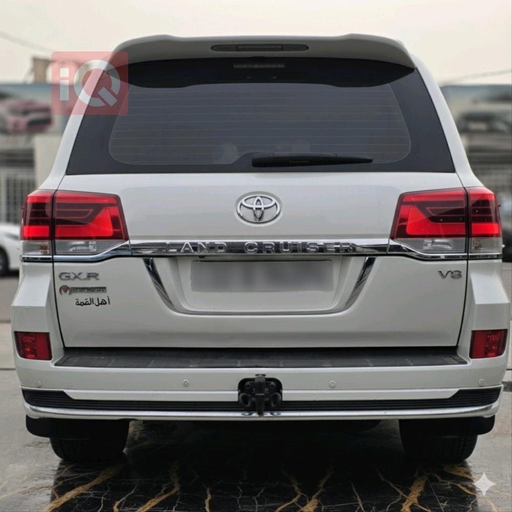 تويوتا لاندكروزر